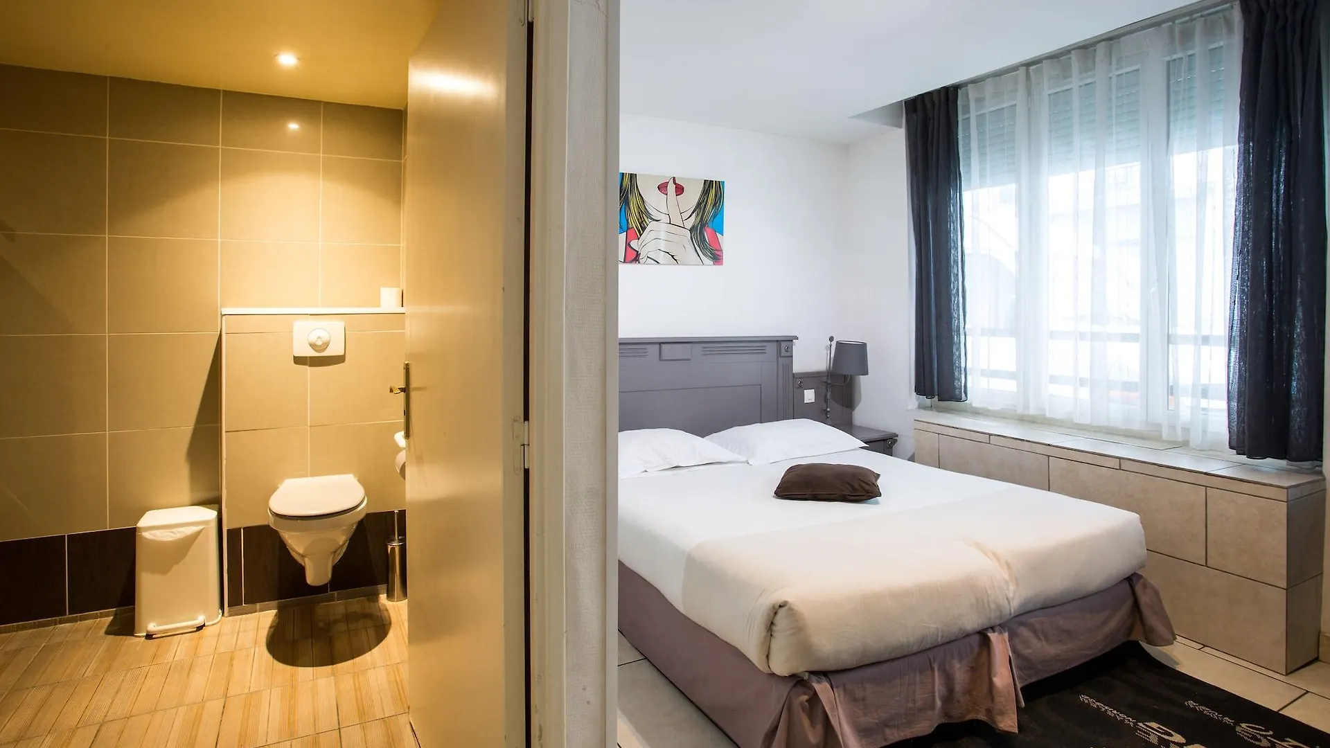 Hotel De L'europe 2*